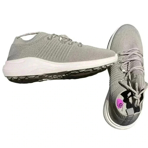 NWOT Tommy Bahama  women’s golf shoes gray/white sz 8.5 - Picture 2 of 5